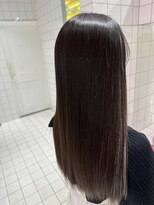 ロンドルーチェ 心斎橋(Lond luce)&nbsp;ダークアッシュ/ミディアムレイヤーカット［髪質改善/縮毛矯正］