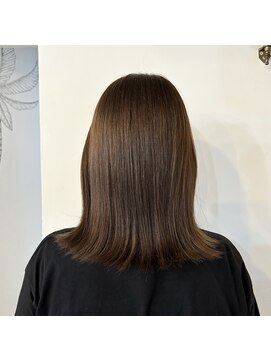 エルムトウキョウ(ELM Tokyo) 髪質改善トリートメントで艶髪カラー