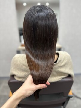 エル 新小岩(elu) 美髪/ワイドバング/レイヤーカット/くすみベージュ/新小岩駅