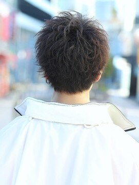 リップス 大宮(LIPPS) 柔らか質感【フレイアークマッシュ】