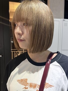 シェノン 心斎橋(CHAINON) ボブ/ミニボブ/切りっぱなしボブ/ワンレン/ミルクティベージュ