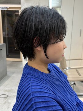 ミィ 浦和(mee) 透明感カラー ボブ 前髪 ショート カラー ブリーチ&ダブルカラー