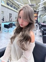 ザ パス 大名店(the path)&nbsp;ホワイトシルバー/レイヤーカット/ブリーチカラー/ハイトーン