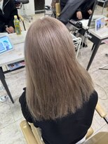 プライズ 所沢プロぺ通り店(prize)&nbsp;ブリーチカラー◎ダブルカラー×ミルクティーベージュ所沢