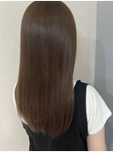 モカベージュ