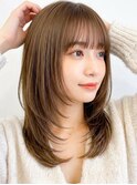 大人美人艶カラーベージュ小顔カット透明感レイヤー