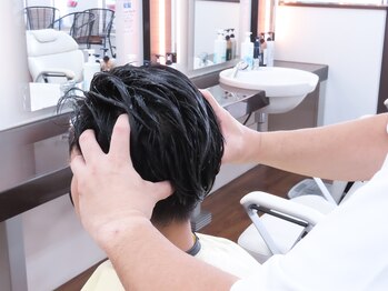 ハミングオブヘアー(humming of hair)の写真/「気持ちいい」とリピーター多数のヘッドスパ★頭皮の汚れをスッキリ落とし、髪の土台を整える！