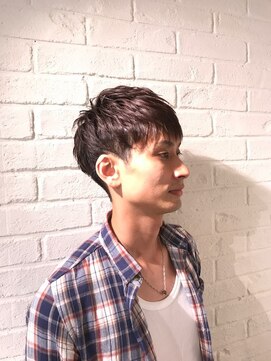 ルアナ(Luana) ツーブロメンズショート