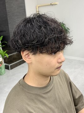 ジーニー 本厚木(Genie) 波巻きスパイラルパーマ/ハイライト/マッシュパーマ/ウルフ