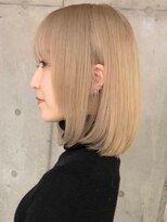 リムレスバイサンク 万代 新潟駅(LIMLESS by cinq) ミルクティーベージュダブルカラーインナーカラーショートボブ