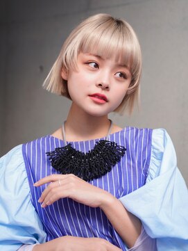 シャロン(SHARON) 【SHARON原宿】ハイトーンでつくる個性派デザインボブ