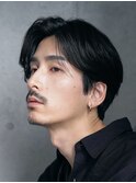 センターパート毛流れニュアンスパーマガイルヘアコンマヘア黒髪