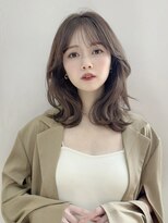 ウェイズ トウキョウ(Ways TOKYO) くびれ　ミディアム　レイヤーカット　小顔　うすめ前髪