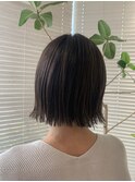 韓国風切りっぱなし小顔ボブ暗髪カラーダークグレージュ
