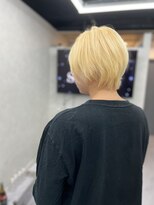 スカイ 本店(SKY)&nbsp;zuru_ブリーチでの抜きっぱなしショートスタイル