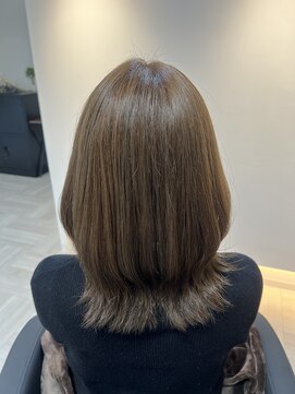 エフフォーユアヘアー(F for your hair) アッシュカラー