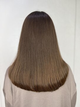 エスカーラ 表参道(THE ESCALA) @m_ayu/髪質改善トリートメント/似合わせカット/タビラマユミ