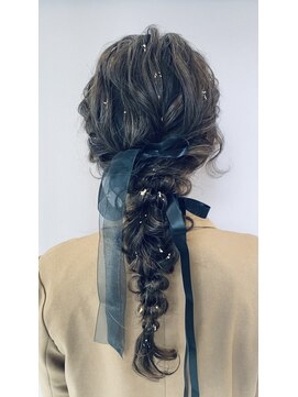 プルクラギンザ(PulchraGINZA) ゆるふわ編みおろし/編み込み/金箔/黒リボン/韓国風前髪/S字