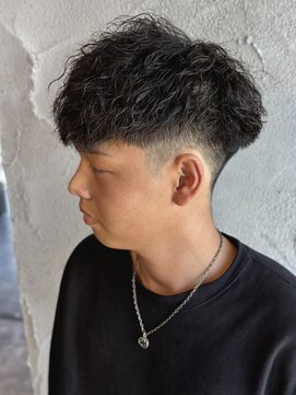 ニアウ 高崎店(Niau) メンズマッシュツイストスパイラルパーマ群馬高崎眉毛刈り上げ