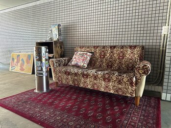 AJITO HAIR WORKS【アジトヘアワークス】