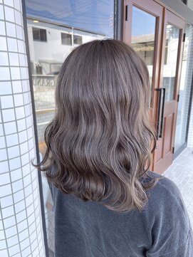 グランデュール 浜松東若林店(GRANDEUR) ☆グレージュ☆