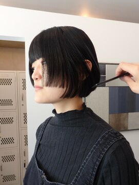 アンフェインド02(UNFEIGNED 02) 黒髪カタログ/クラゲヘアー/オリーブグレー／小顔/名駅/伏見/栄