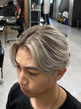 ビカムメンズヘアー 栄店(become men's hair) センターパート/バレイヤージュ/名古屋
