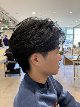 ヤテ(yate') フェザーショート