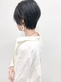 アカンサス バイ ミリー 高槻店(acanthus by milly)&nbsp;年齢問わず人気のショートスタイル手ぐしでまとまる簡単スタイル