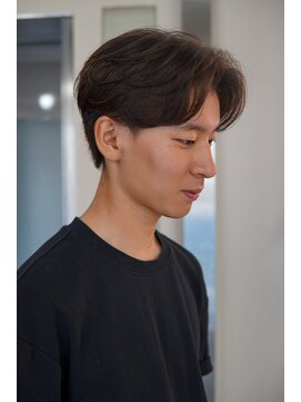 レーヴス(REVES) 大人ナチュラル毛流れセンターパート