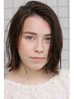 ファッジ 南柏(FUDGE)&nbsp;【FUDGE】　レイヤーの入ったアゴラインボブ / ダークグレージュ