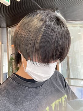 ヘアーアンドメイク ビス(HAIR&MAKE bis) メンズにも人気！ツートーンカラー【加藤沙久楽】