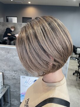 グリッター(GLITTER) ボブ×ハイライト