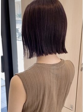 ラ ファブリック 草加(LA FABRIQUE) 切りっぱなしボブ　外はねボブ　草加ボブ