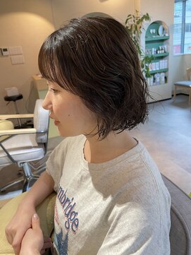 ユヌ(Une) ボブパーマ　パーマ　ケアパーマ