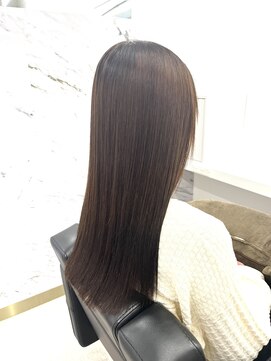 イレス 札幌駅南店(IRESU) 前髪カタログマチルダボブ 顔型別ヘアスタイル特集ウルフ