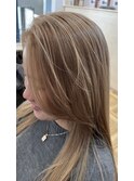 ブリーチありロングヘアー