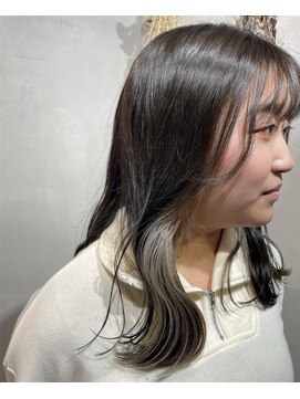 アイラス(I'LAS) インナーカラー/ホワイトベージュ/ブリーチ/髪質改善/Aujua