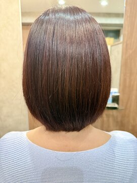 ベルエ(Belle) グレーカラーだけどレッド系カラー