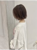 YOKE 切りっぱなしボブレイヤーボブ赤みなしオリーブベージュ