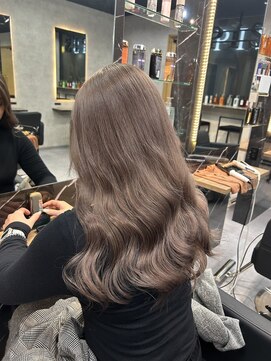 ラピス 大阪心斎橋店(Lapis) グレージュ