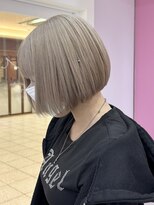 シエル 一社(cher)&nbsp;ホワイトブロンド/ホワイトグレー