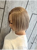 ミルクティーベージュ