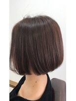 ラグーナ(Laguna)&nbsp;大人女性おすすめのワンレンボブ