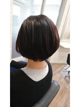 CAN sis坂店 (Can)前下がりボブ