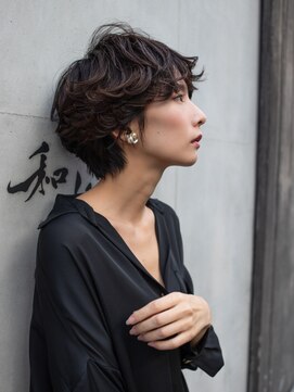 ヘアアンドエステ ヒロイン 西麻布本店(Hair&Esthe HIROIN) 『ＨＩＲＯＩＮ西麻布本店』横顔美人のショートボブ