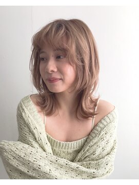 ディスアンドザット あびこ店(THIS&THAT) ミディアムレイヤー /あびこ/30代)