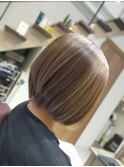 ミニボブxハイライトカラー＊脱白髪染め