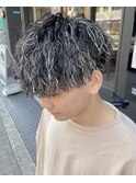 金メッシュ縦落ちツイストスパイラルパーマ王道モテマッシュ