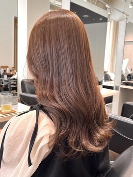 ニーフ 恵比寿(neaf) イメチェン　ホワイトブロンド　外ハネボブ 美髪　ワイドバング